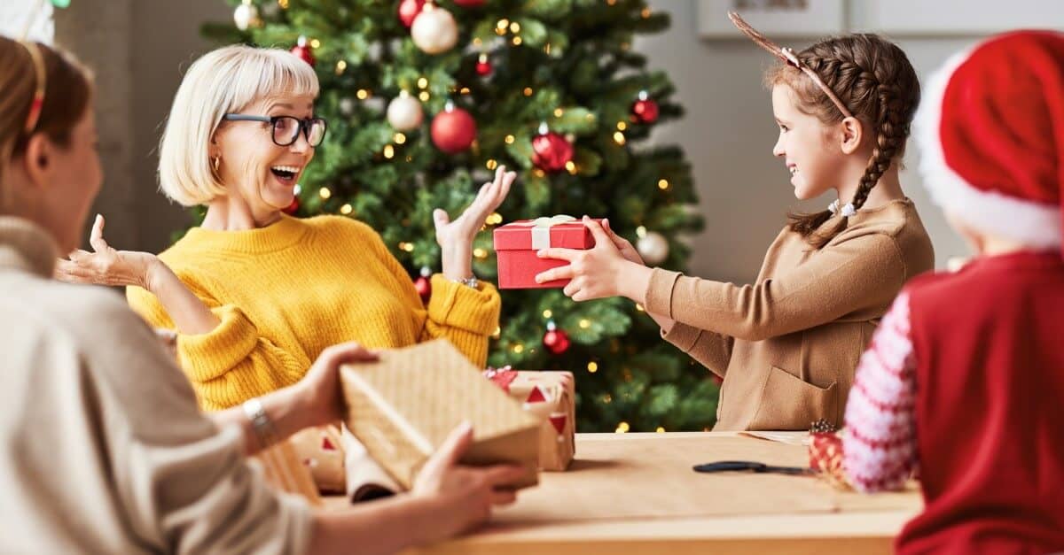 What are the best Christmas gifts for grandma?