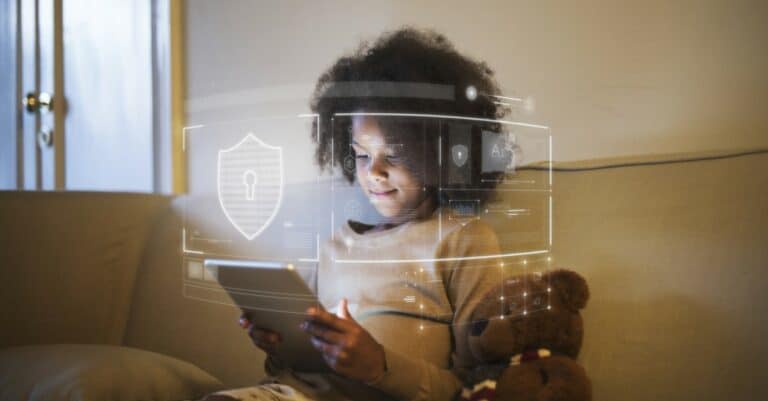 12 Easy Tips for Parents to Teach Children About Internet Privacy