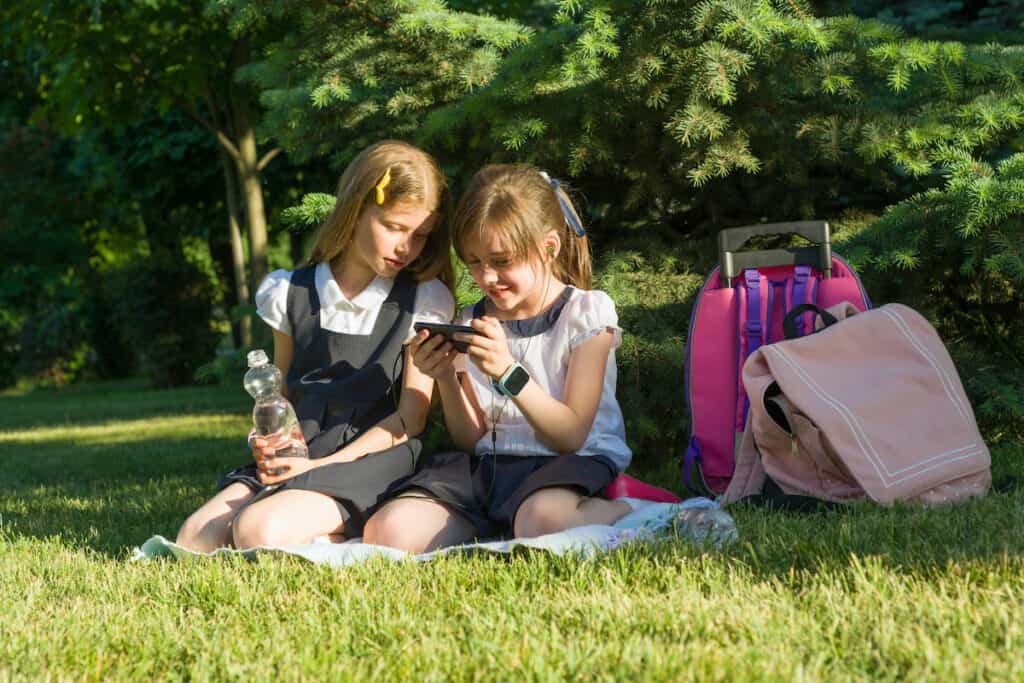 TAlk about Kids and Cell Phones