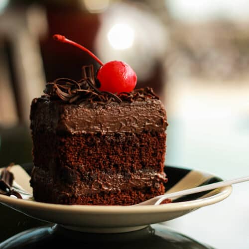 chocolate cherry cake