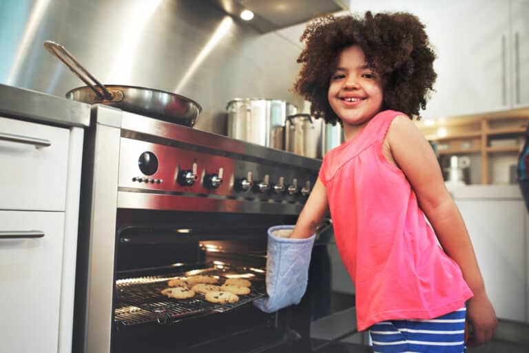 The Best Kitchen Safety Tips for Kids