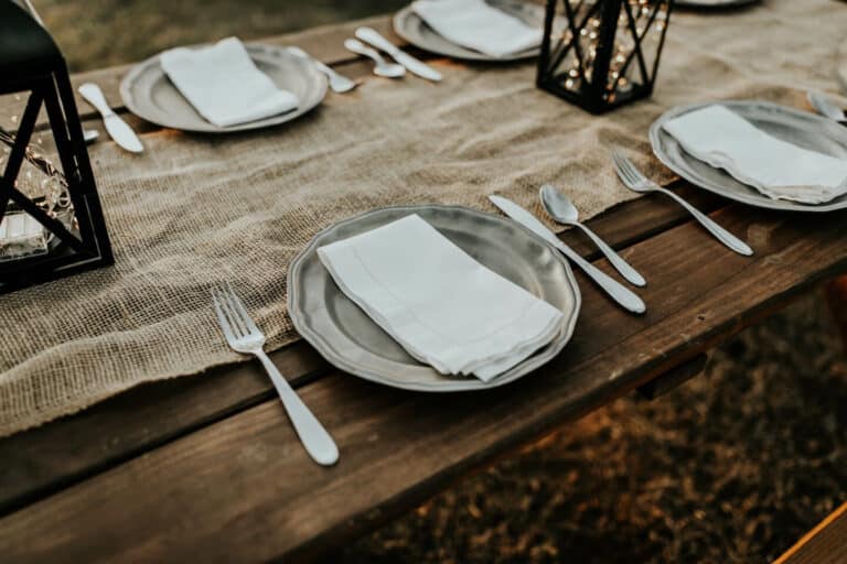 Family Dinner Table Rules – Tips for a Peaceful Meal