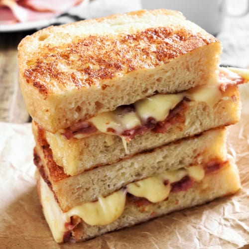 grilled cheese jelly and brie