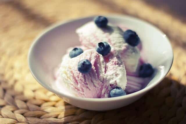 Homemade Ice Cream: Easy Tips and Recipes
