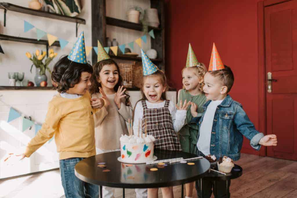 cheap kids birthday party