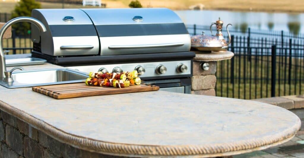 Outdoor Kitchen Designs