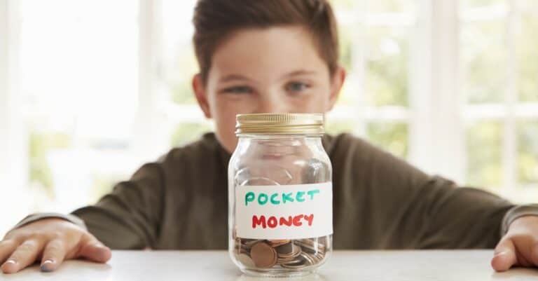 Pocket Money – When to Start and How Much to Give