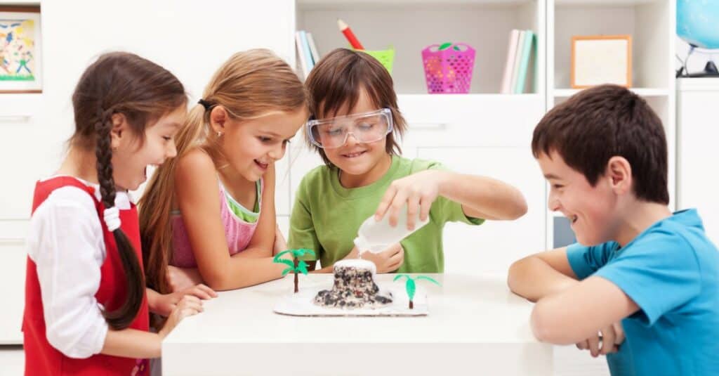 What are easy science experiments for kids?