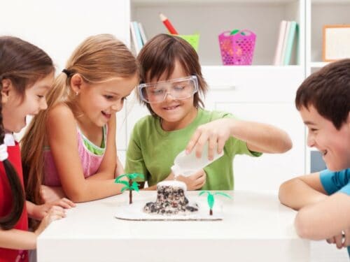 What are easy science experiments for kids?