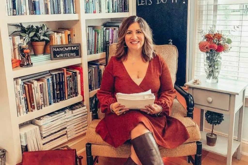 Stephanie Verni - Author, Professor, and Mom on the Street