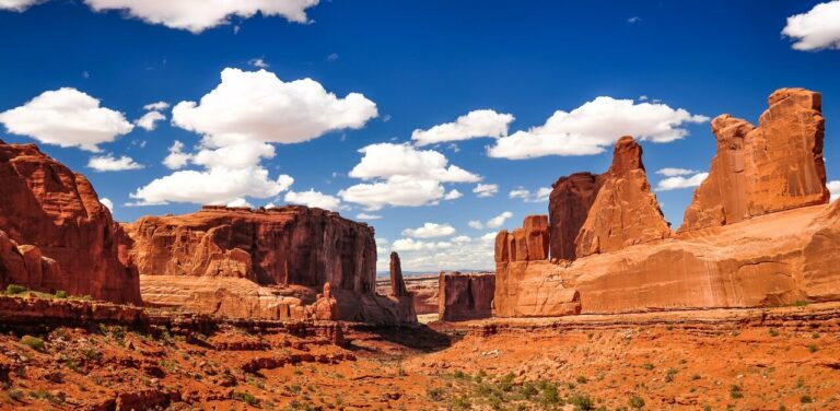 Utah National Parks: Traveling Tips for Your Family Adventure