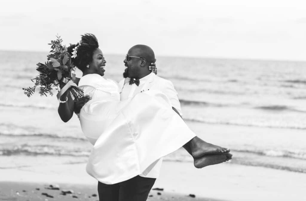 Prepare a checklist for wedding