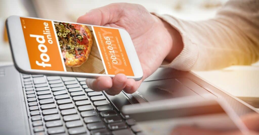 Cloud Kitchen - Food Delivery Startups