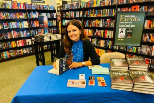 Chic Writer Mom on the Street Selin Senol