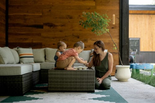 Crafty Artistic Mom on the Street: Ashley Dedin - cover photo